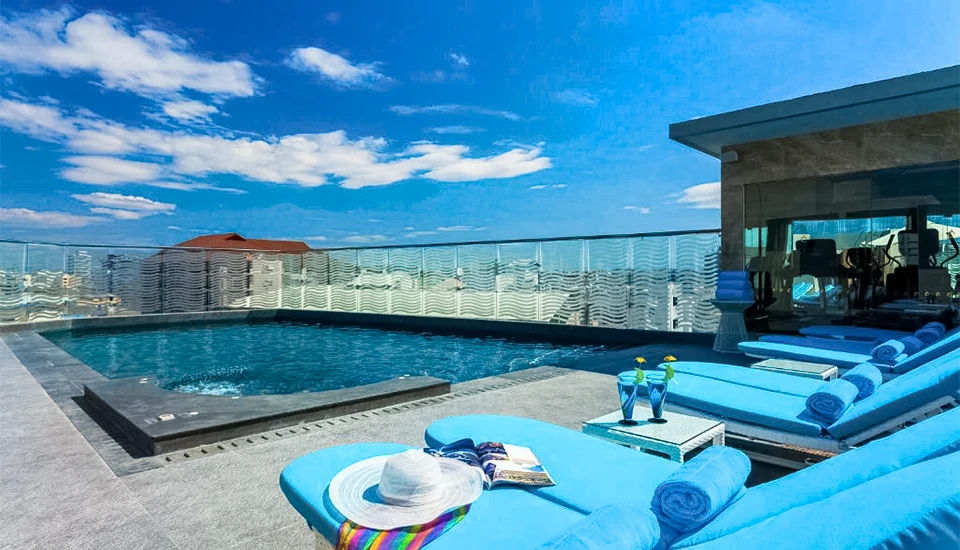 هتل سنتارا لایف اونیو پاتایا